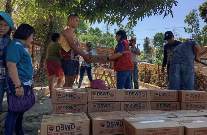 assistance_resized P38.8 million worth of family food packs were distributed to families affected by the El Niño phenomenon in 39 cities and municipalities in Western Visayas as of May 2, 2024. DSWD-6 PHOTO