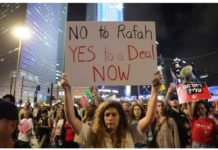 News that Hamas had accepted a proposal sparked protests demanding Israeli leaders do the same. EPA