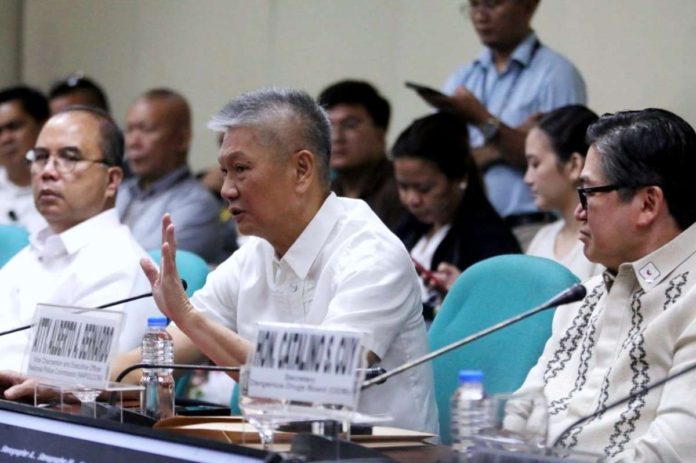 ochoa_resized_resized Former executive secretary Paquito Ochoa (center) denies blocking a supposed 2012 Philippine Drug Enforcement Agency surveillance operation against then senator Ferdinand R. Marcos Jr. and actress Maricel Soriano during a Senate hearing on Monday (May 20, 2024). Ochoa also denied knowledge of any information, or seeing Philippine Drug Enforcement Agency documents about the alleged operations. PNA