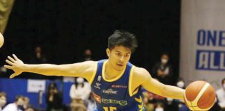 Kiefer Ravena finished with 13 points, including three outside conversions, as the Lakes swept their best-of-three semifinal series, 2-0, in Game 2 of the semifinals of the Japan B.League Division 2. PHOTO COURTESY OF SHIGA LAKES