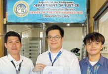Social Security System (SSS) Mindanao North Legal Department Attorney 1 Jhon Edgar L. Ipan (middle) files charges against a car spare parts importer at the Prosecutor’s Office in Cagayan de Oro City for non-remittance of SSS contributions.