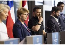 Volodymyr Zelensky (center), flanked by European Union Commission president Ursula von der Leyen, Swiss President Viola Amherd, Chilean President Gabriel Boric and Canadian Prime Minister Justin Trudeau. EPA