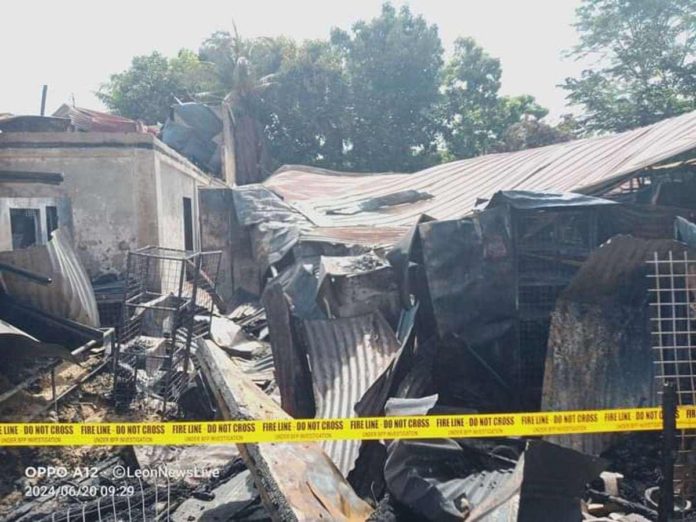 leon_fire_resized An early morning fire totally gutted two houses while two others were partially damaged in Barangay Poblacion, Leon, Iloilo on Thursday, June 20. LEON NEWS LIVE PHOTO