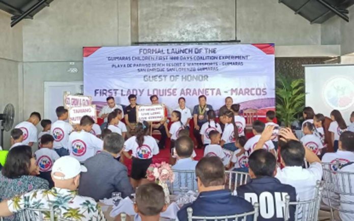 malnutrition-program Learners of the Fiscal Jose Zambarrano Memorial School perform before First Lady Liza Marcos and other guests during the regional launch of the Guimaras Children’s First 1000 Days Coalition Experiment in San Lorenzo town on Saturday, June 15. PNA PHOTO BY PGLENA
