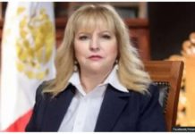 Mexican mayor killed after 1st woman elected prexy Yolanda Sanchez poses for her official photograph as mayor of Cotija in front of a Mexico flag and an official coat of arms. She had reported receiving death threats and had been kidnapped last year. FACEEBOOK