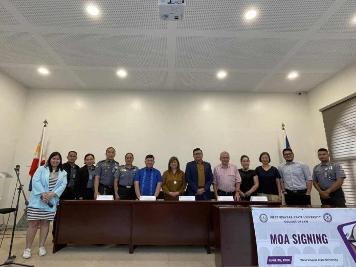 moa-signing8 Left-Right: Atty. Reine Gustilo; JO1 Rolando Bebanco, Jr.; JO2 Atty. Myrna Mesias; JCINSP Val Gumaru; JSSUPT Marie Rose Laguyo; Atty. Ian Thomas Besana; Atty. Pauline Grace Alfuente; Dr. Joselito F. Villaruz ; Dr. Victor Amantillo, Jr.; Dra. Marie Faith Villaruz; Dra. Aimee Chua; Atty. Federic Loise Regencia; JO2 Ariel Barcelona. Photo by AJ Patrick Ga-an; Chelsea Cabalquinto