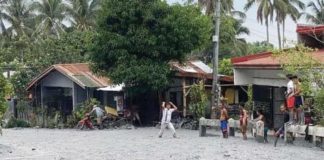 A muddy sheet wash, triggered by the Kanlaon Volcan eruption, was observed on Wednesday, June 5, in Barangay Biak-na-Bato, La Castellana, Negros Occidental. According to the Philippine Institute of Volcanology and Seismology in La Carlota City, a muddy sheet wash or what appears to be mudflow is “water running over land and eroding sediments.” MT. KANLAON NATURAL PARK/FACEBOOK PHOTO