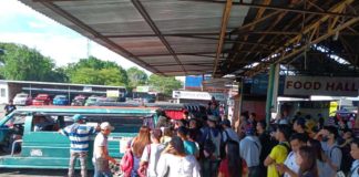 Passengers were stranded at the Mohon transport terminal in Arevalo, Iloilo City and the Oton, Iloilo area on Monday, June 3. Several jeepneys servicing the Oton-Iloilo City route participated in the transport holiday. AJ PALCULLO/PN