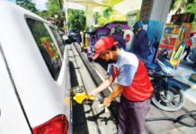Big-time rollback in fuel prices seen next week Diesel price is expected to drop by P1.20 to P1.50 per liter next week. MARK DEMAYO/ABS-CBN NEWS PHOTO