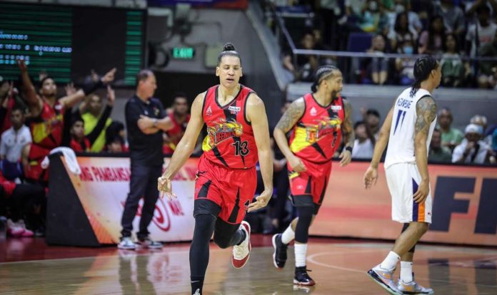 sports_PBA_resized Marcio Lassiter delivers the game-winning three-pointer in San Miguel Beermen’s Game 2 win over Meralco Bolts. PBA PHOTO