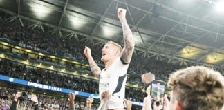 Real Madrid C.F.’s Toni Kroos celebrates winning his sixth UEFA Champions League title. He is set to retire after the season. PHOTO BY MUSTAFA YALCIN/GETTY IMAGES