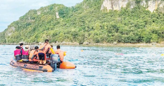 tourists_pic_resized The Department of Tourism Region 6 recorded tourist arrivals of approximately 5.3 million in 2023, with about 1.412 million visitors originating from Negros Occidental. Photo shows a beach in Sipalay City, the top beach destination in the province. SIPALAY CITY TOURISM OFFICE PHOTO