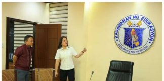 Vice President and outgoing Department of Education (DepEd) chief Sara Duterte formally received incoming Education Secretary Sonny Angara in the central office of DepEd minutes before the “transition ceremony” yesterday. PHOTO FROM DEPED