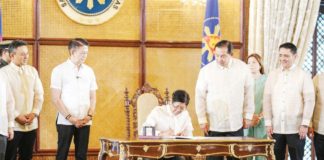 Two new bills aimed at attaining a strong, responsive, and efficient bureaucracy, and establishing safeguards for the financial rights and welfare of Filipinos were signed into law by President Ferdinand R. Marcos Jr. on Saturday. Among those in attendance during the signing were Senate President Francis Escudero and House Speaker Martin Romualdez. PCO