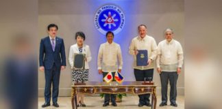 Japan Foreign Minister Kamikawa Yoko and Defense Secretary Gilberto Teodoro signs the Reciprocal Access Agreement between the Philippines and Japan on July 8, 2024 in Malacañang Palace. Witnessing the signing are Japan Defense Minister Kihira Minoru, President Ferdinand Romualdez Marcos Jr. and Foreign Affairs Secretary Enrique Manalo. PHOTO BY YUMMIE DINGDING / PPA POOL