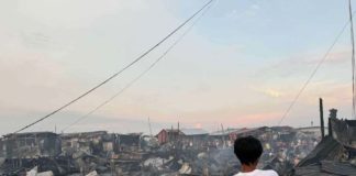 An early morning fire gutted a total of 86 houses in Purok Kagaykay, Barangay 2, Bacolod City on Wednesday, July 31. Eighty-one families were displaced. JOJO ROBELLO/BFP/AMITY PHOTO