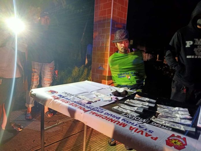 Police seized 10 plastic sachets of suspected shabu weighing around 65 grams and valued at approximately 442,000 from drug suspect alias “Poping” in Barangay Pandac, Pavia, Iloilo. RUBY SILUBRICO PHOTO