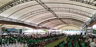 Beneficiaries from Negros Occidental during the distribution of Presidential Assistance to Farmers, Fisheries, and Families on June 27. Photo courtesy of Jen Baylon