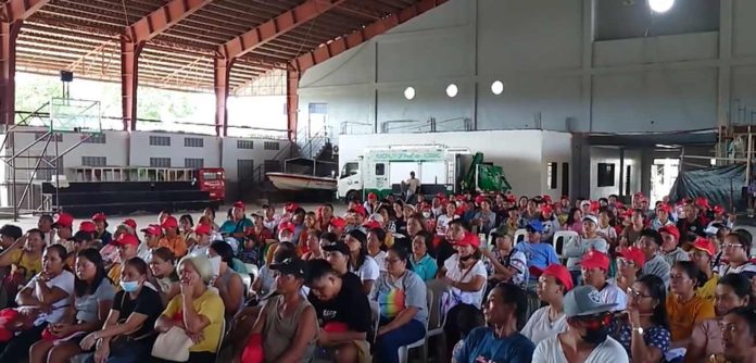 panit-an-tupad A total of 213 beneficiaries from Panit-an, Capiz attend the Department of Labor and Employment’s Tulong Panghanapbuhay sa Ating Disadvantaged/Displaced Workers (TUPAD) program orientation. SCREENSHOT FROM CONG. HOWARD GUINTU FACEBOOK VIDEO