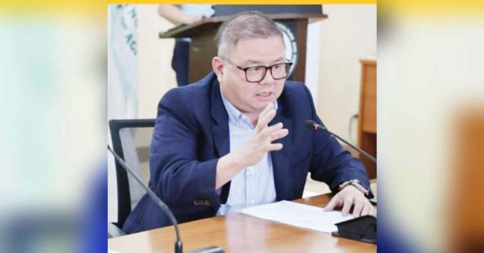 ASF-vax1_superimposed Agriculture Secretary Francisco Tiu Laurel says the Department of Agriculture is targeting to roll out vaccines for African Swine Fever this week. DA/PNA PHOTOS