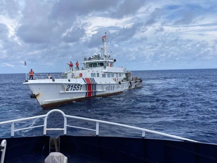 China_1_resized China Coast Guard ship 21551 rammed the BRP Datu Sanday 10 nautical miles from Escoda Shoal in the West Philippine Sea at about 2:11 p.m. PHOTO BY NESTOR CORRALES, PHILIPPINE DAILY INQUIRER
