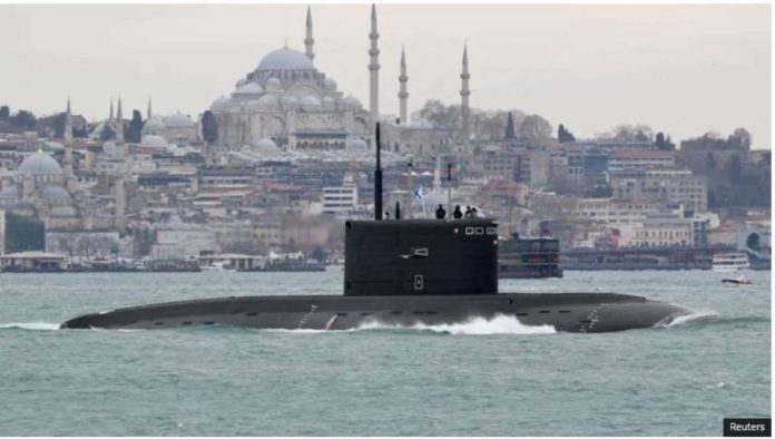 Ukraine.JPG_resized The Rostov-on-Don sets sail from Istanbul in this 2022 photo. This Russian submarine was previously seriously damaged in an attack last September. REUTERS