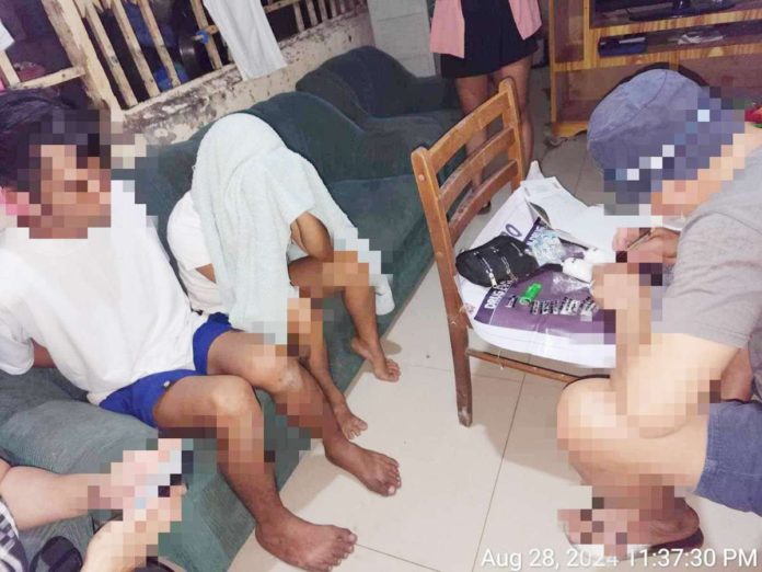 bac_shabu_1_resized Two drug suspects were arrested in Barangay Banago, Bacolod City after they yielded around P2,142,000 worth of suspected shabu during a buy-bust operation on August 28. PHOTO COURTESY OF BRIGADA NEWS FM BACOLOD