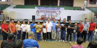 A total of 1,174 farmers from the municipalities of President Roxas, Panitan, Mambusao, Panay, and Maayon in Capiz received P10,000 each under the Presidential Assistance to Farmers, Fisherfolk and Family (PAFFF) program. CAPIZ PROV’L GOV’T COMMUNICATIONS GROUP PHOTO