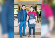 Coffee Project’s coffee master shines at 2024 Da Vinci Gourmet Barista Craft Championship Villar Group chairman Manny Villar and Coffee Project's coffee master Kurt Opeña at Brittany Hotel Villar City