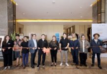 Charity exhibit featuring Iloilo artists opens at Courtyard by Marriott Courtyard by Marriott Iloilo launches a charity art exhibit dubbed “Art of Giving: Make it your piece of heart” with the theme, “A Series of Grateful Exhibition – KALOOB”, in partnership with Rotary Club Passport One, and in collaboration with One Gallery. Hotel Manager Joy Alonte (center) leads the ribbon cutting ceremony together with (from left) Courtyard by Marriott Iloilo Director of Sales Ellie Alarcon; featured artists Jeanroll Ejar and Tyronne Dave Espinosa; One Gallery – Art Gallery curator, owner, and operator Bem Enriquez; Cluster Director for Marketing Communications for Marriott Manila, Sheraton Manila, and Courtyard by Marriott Iloilo Archie Nicasio; Ilonggo collector and supporter Joebert Uygongco; featured artist Kristoffer Brasileño; Rotary Club Passport One President Ben Calderon; and featured artist Orland Espinosa.