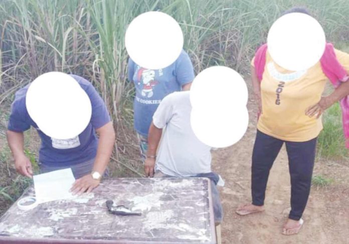 fish-vendor-1 A native of Balasan, Iloilo was arrested in an entrapment operation in Barangay San Nicolas, Pilar, Capiz on August 21. Pilar police confiscated P68,000 worth of suspected shabu and homemade caliber .22 firearm. PILAR PNP PHOTO
