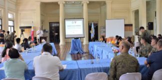 Gov.r Eugenio Jose Lacson led the distribution ceremony, where a total of P228,000 was handed out to the beneficiaries, all members of the Sentrong Alyansa ng Mamamayan Para sa Bayan (SAMBAYANAN). Photo courtesy of the Provincial Government of Negros Occidental