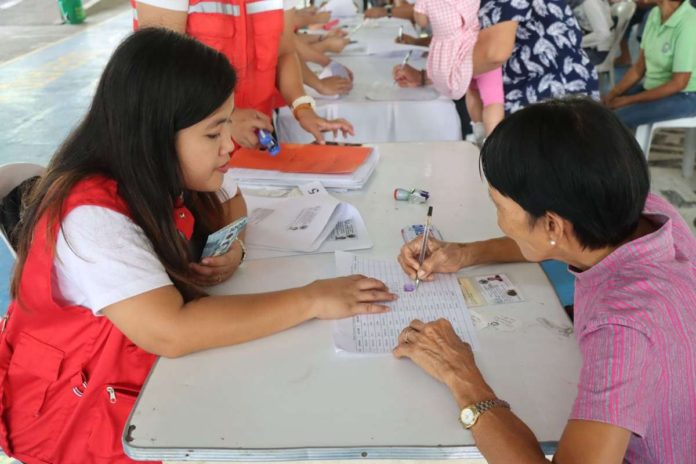ime_social_pension_resized A senior citizens completes some paperwork before receiving her government social pension. The Social Pension Program aims to fulfill the government’s commitment to protect vulnerable seniors by providing a stipend of P1,000 per month to indigent citizens aged 60 and above who are frail, sick, disabled, without a pension, permanent income, or financial assistance from relatives. DSWD-6 PHOTO
