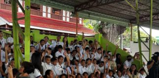Learners of the Rizal Elementary School in Bacolod City received free school supplies on Monday, August 5. BCD PIO PHOTO