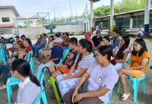 Bong Go brings livelihood support to workers in Sta. Barbara, Iloilo