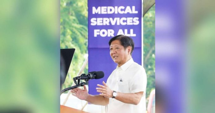 PBBM 1_superimposed “Kapag pinag-uusapan ang ambulansya, healthcare na ‘yan. Buhay na ng tao ‘yan. Dapat huwag nang pinupulitika ‘yan,” says President Ferdinand “Bongbong” Marcos Jr. during Tuesday’s distribution of 129 ambulances or Patient Transport Vehicles (PTV) to local government units under the Medical Transport Vehicle Donation Program of the Philippine Charity Sweepstakes Office.
