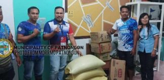 The Municipal Disaster Risk Reduction and Management Office of Patnongon, Antique delivered rice, canned goods and noodles to stranded residents. They were not allowed to cross the Ypayo River on their way home after the river’s water rose to critical level on Sept. 12. PHOTO COURTESY OF THE Municipality of Patnongon/FB