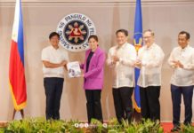 Financial management roadmap to push digitalization of services – Marcos Department of Budget and Management Secretary and Public Financial Management (PFM) Committee Chairperson Amenah F. Pangandaman (second from left) leads the ceremonial endorsement of the PFM Reforms Roadmap 2024-2028 to President Ferdinand R. Marcos Jr. (left)on Tuesday, Sept. 17, 2024. DBM PHOTO