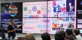 Gov. Arthur Defensor Jr. of Iloilo Province presents the provincial government’s entry to the 2024 Galing Pook award – the “Puso Para sa Puso - Movement for Healthy Hearts Towards MoRProGRes Iloilo”. PHOTO FROM BALITA HALIN SA KAPITOLYO