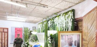 Today, the government will hold the highest funeral honors to Ilonggo folk national artist Federico Caballero, a member of the Panay-Bukidnon indigenous people, in Calinog, Iloilo. For his exceptional work in preserving the Panay-Bukidnon indigenous people’s oral traditions, he was bestowed the Gawad Manlilikha ng Bayan in 2000. PHOTO FROM TARA YAP/ MANILA BULLETIN
