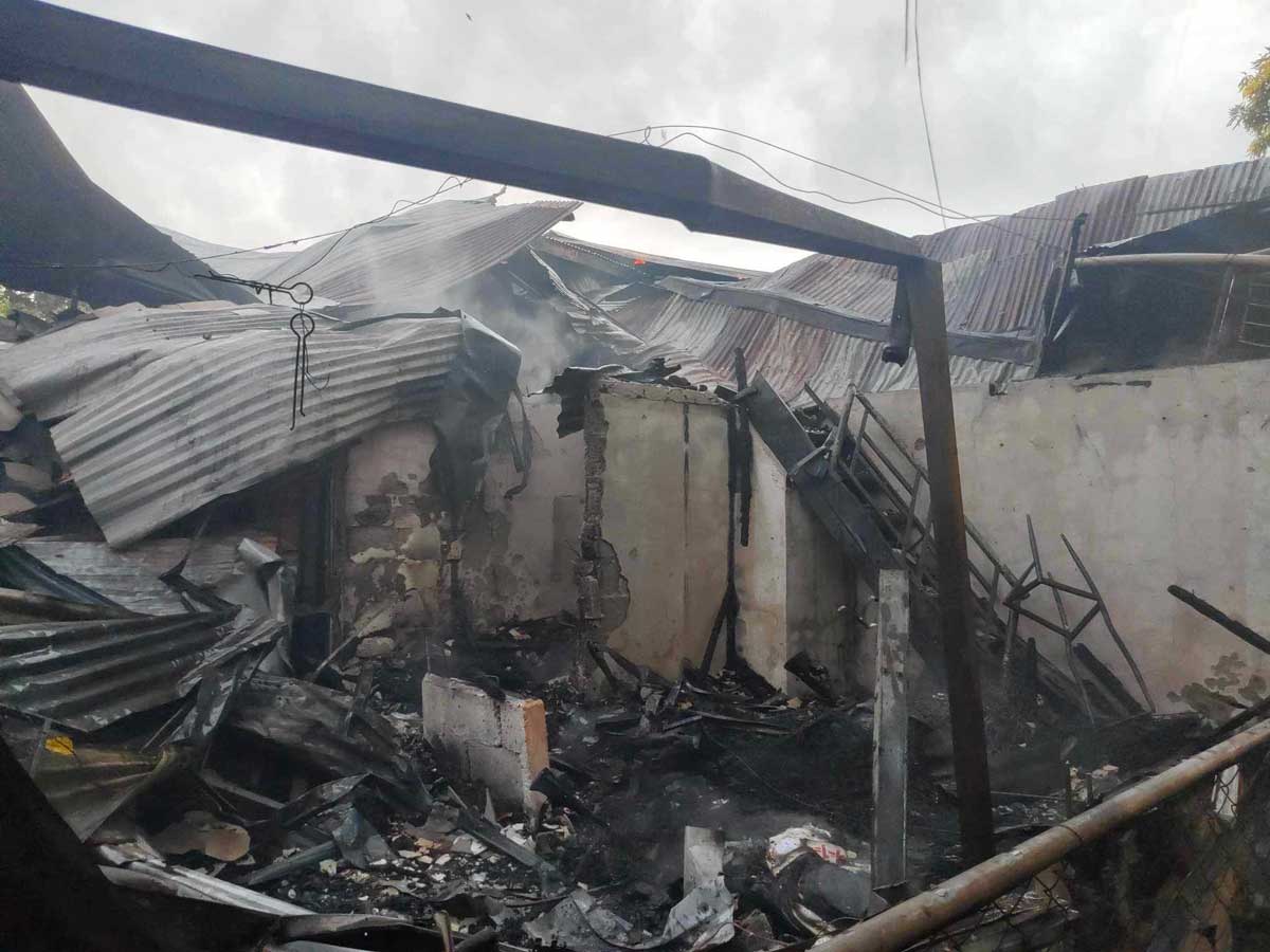 Fire Engulfs 7 Houses Displaces 8 Families