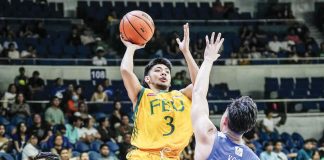 Far Eastern University Tamaraws’ Jorick Bautista goes for a one-hander against the defense of Ateneo de Manila University Blue Eagles’ Chris Koon. UAAP PHOTO