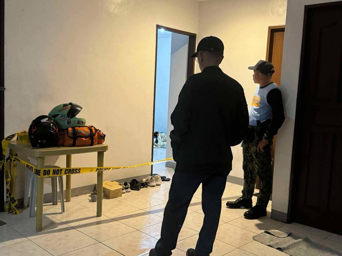 Woman found dead in Jaro apartment