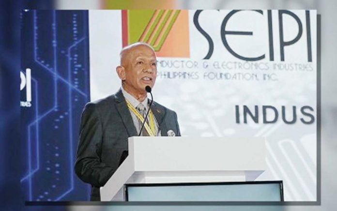 Electronics-exports-1 Semiconductor and Electronics Industries in the Philippines Foundation president Dan Lachica says they projecting a 5-percent growth in electronics exports in 2025. SEIPI/FACEBOOK PAGE PHOTO