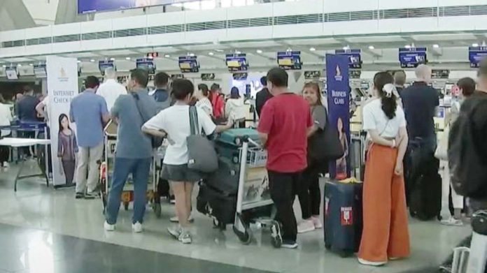 NAIA_VIP_resized The new protocols for very important persons (VIPs) sand important persons services at Ninoy Aquino International Airport is expected to curb misuse of VIP courtesies extended at the airport. GMA INTEGRATED NEWS PHOTO