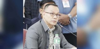 National Police Commission’s Edilberto Leonardo resigned from his post after his name was dragged to the murder of former Philippine Charity Sweepstakes Office board secretary Wesley Barayuga. 