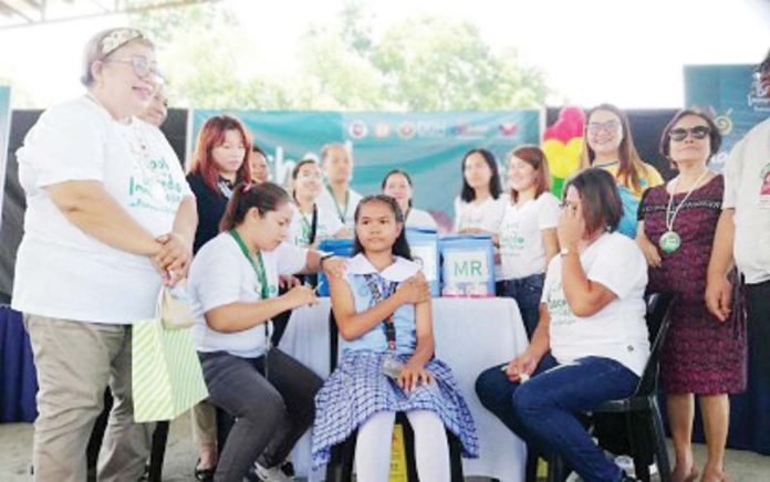 antique_1_resized A learner at the Malandog Elementary School in San Jose de Buenavista, Antique, avails of the school-based immunization on Wednesday, Oct. 9, 2024. PNA PHOTO BY ANNABEL CONSUELO J. PETINGLAY