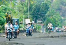 NEA: 24 electric coops sustained P70.25-M damage due to Kristine Mud and debris cover the Agoncillo-Laurel Road in Agoncillo, Batangas, unreached by clearing groups due to cut off ends from Barangay Subic Ilaya and Laurel, Batangas after intense rains brought by Tropical Storm Kristine caused landslides and massive flooding in the area. MARK DEMAYO/ABS-CBN NEWS PHOTO