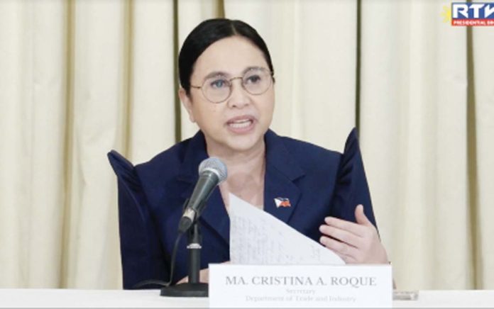 Department of Trade and Industry Acting Secretary Ma. Cristina Roque briefs members of the media at the Malacañan Palace on the DTI's efforts to help micro, small, and medium enterprises recover from the onslaught of Severe Tropical Storm Kristine. SCREENSHOT FROM RTVM