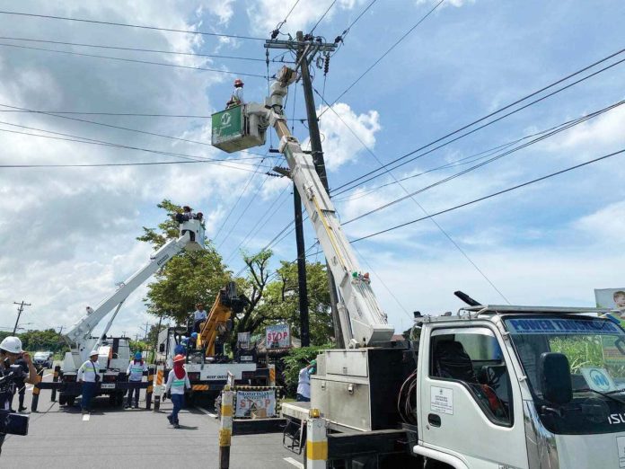 negros_power_pic_resized Negros Electric and Power Corporation (Negros Power) extends 2-megawatt power supply to Northern Negros Electric Cooperative (NONECO) after the latter’s 15 megavolt amperes malfunctioned and affected its Victorias Substation. Photo shows the tie-up point between Negros Power and NONECO in Hacienda Tinihaban, Barangay San Jose, E.B. Magalona, Negros Occidental. NEGROS ELECTRIC AND POWER CORPORATION PHOTO